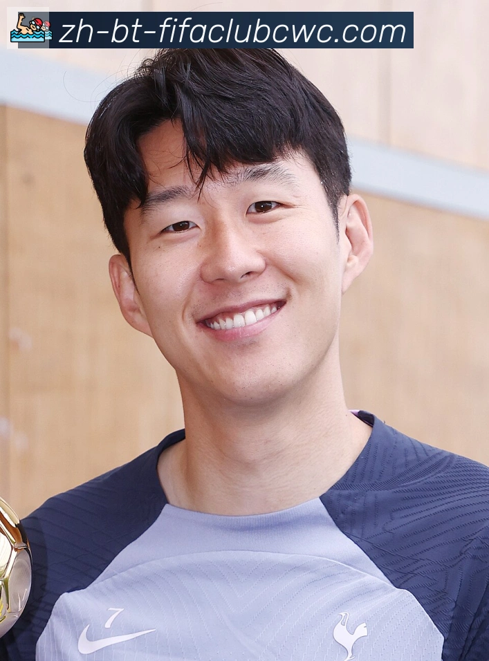 劳塔罗·马丁内斯